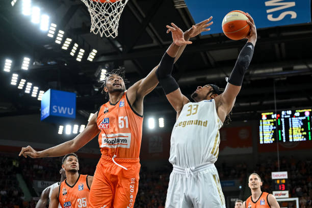 部分西汉姆 部分西汉姆