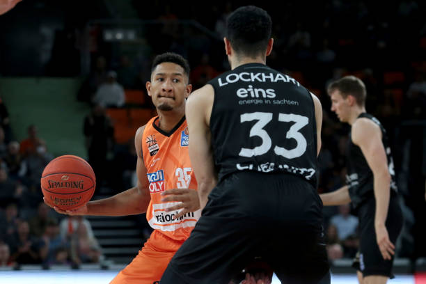 线的一个漏 线的一个漏